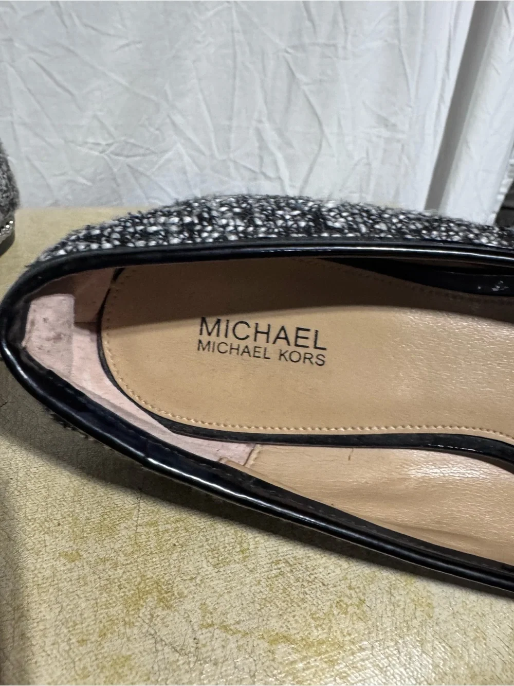 Michael Kors tweed poiny toe flats Size 7